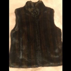 🌸FUDA faux mink reversible vest🌸